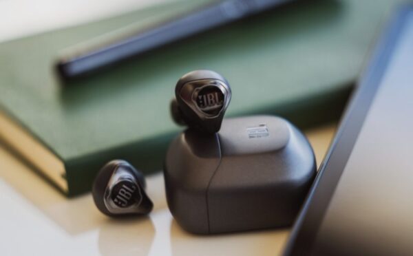 JBL Club Pro Plus TWS, True Wireless Earbuds, Adaptive NC